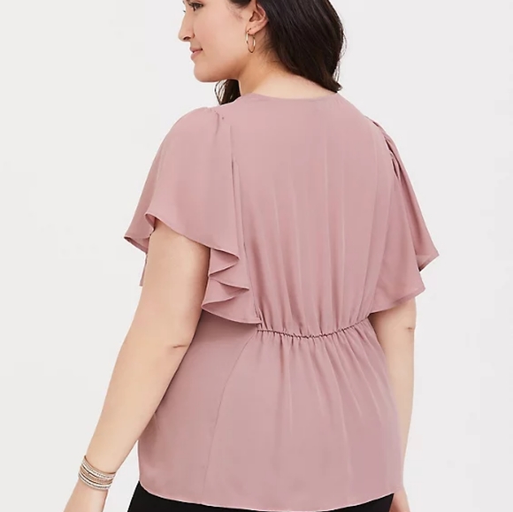 NWOT Torrid Dusty Pink, Flowy Button-up Size 4 - Picture 9 of 10